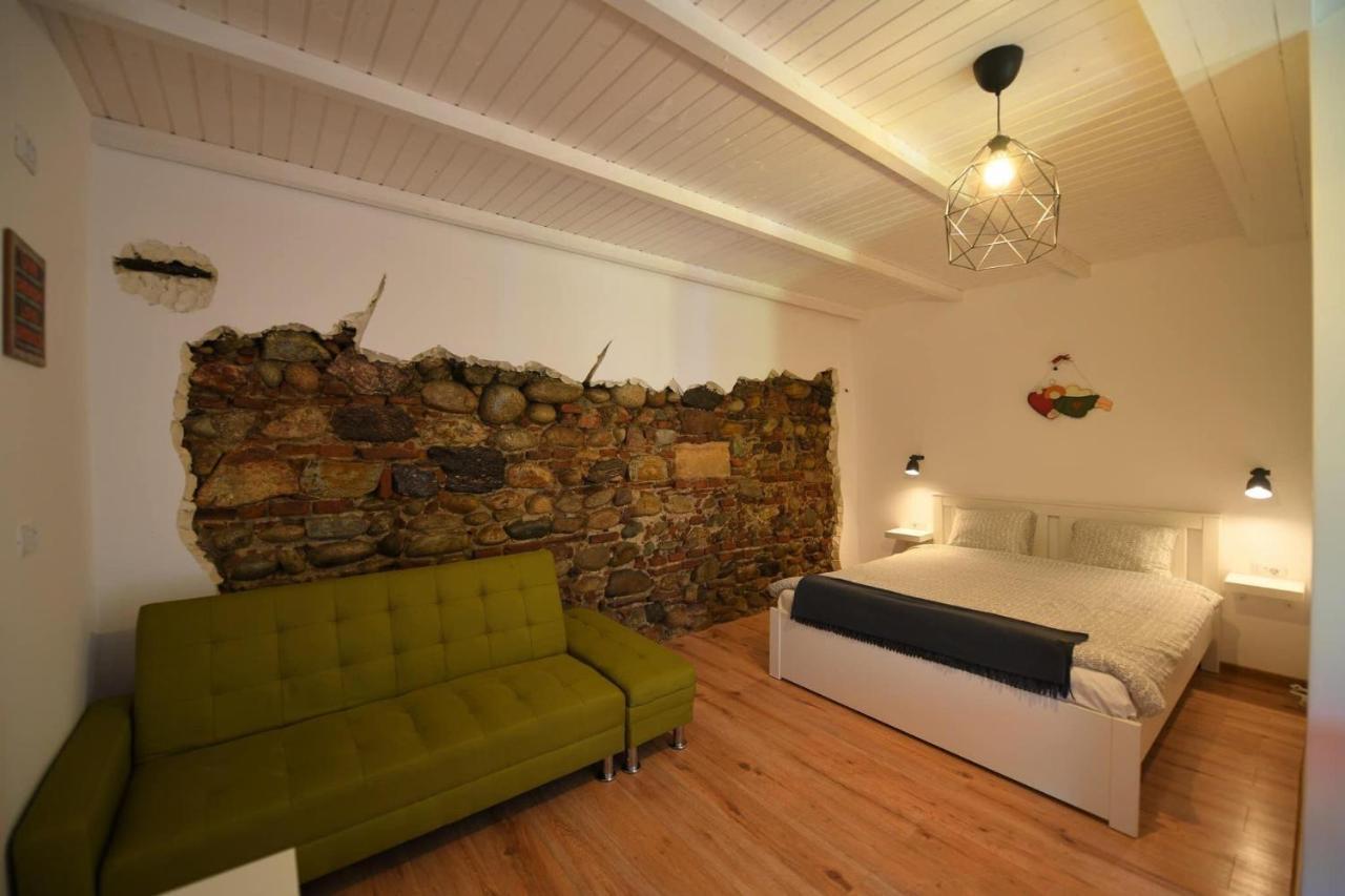 La Mosie Hotel Hateg Luaran gambar