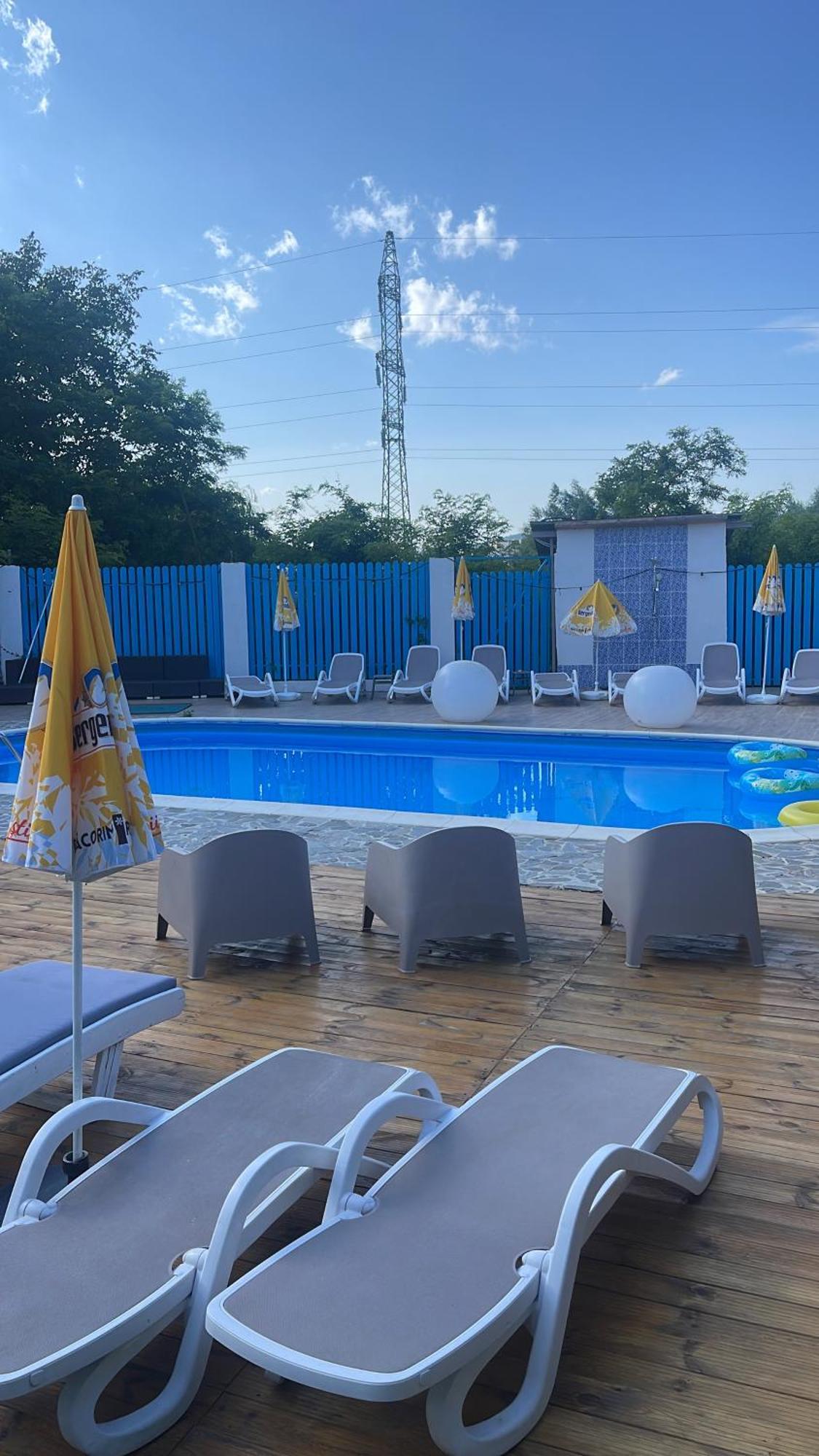 La Mosie Hotel Hateg Luaran gambar