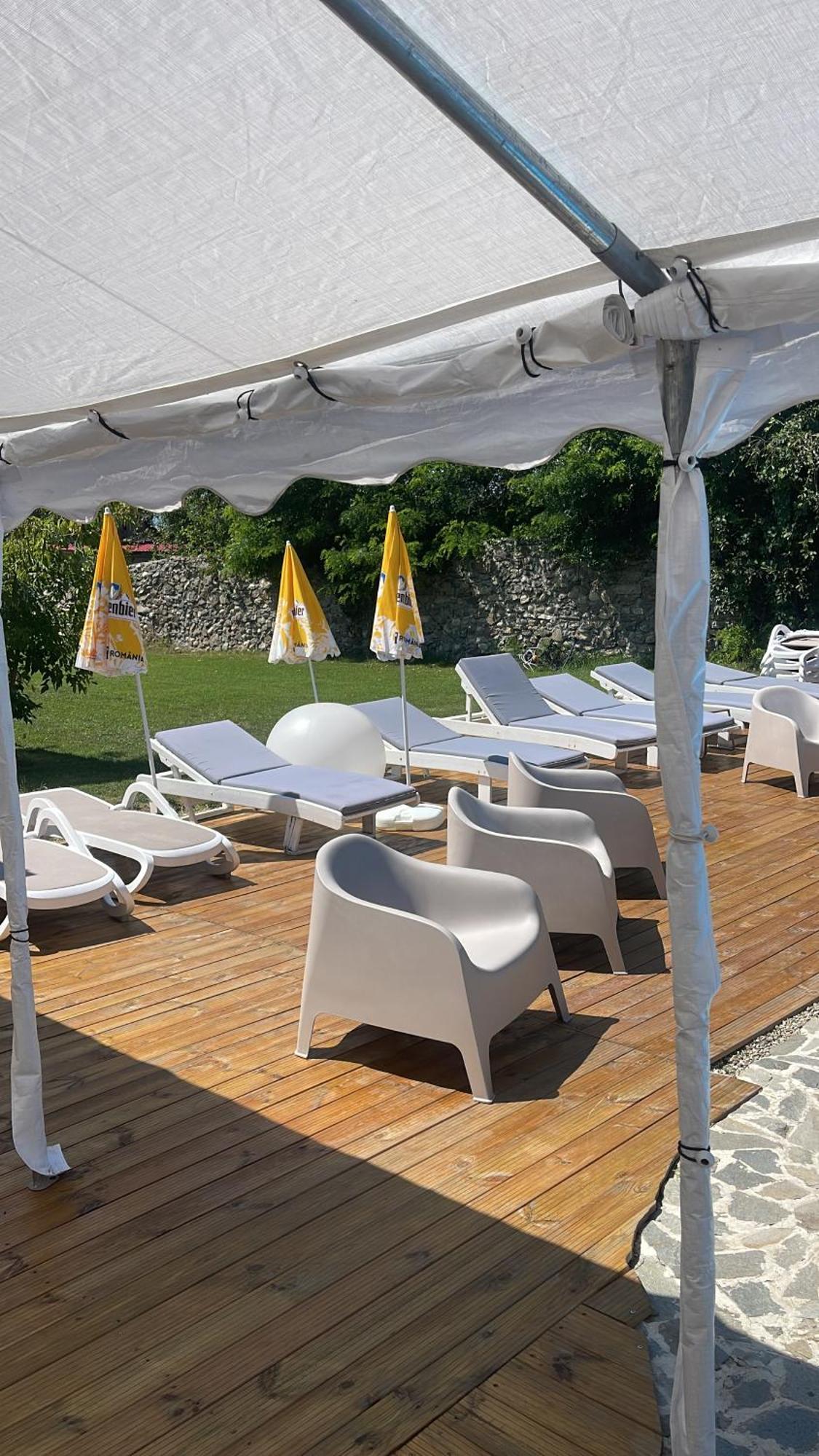 La Mosie Hotel Hateg Luaran gambar